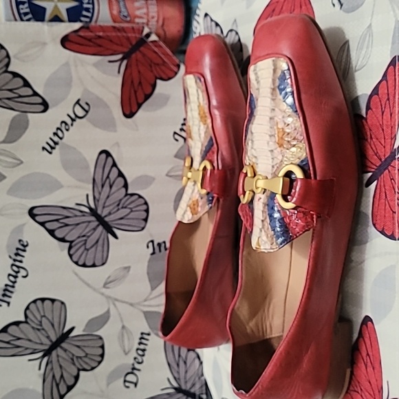 MADISON MASON RED SNAKE PRINT SHOES - Picture 2 of 7